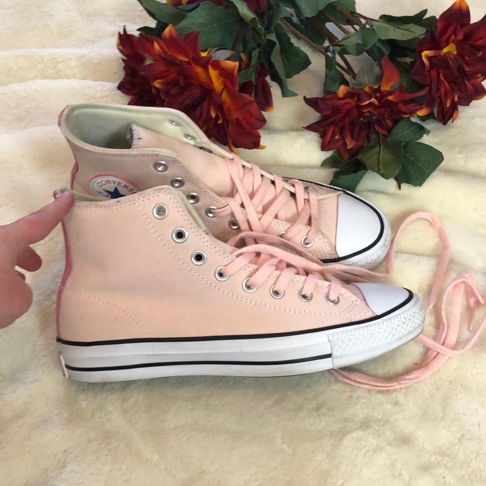 Converse Pink High-tops